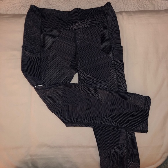 Lululemon Leggings - Picture 1 of 4